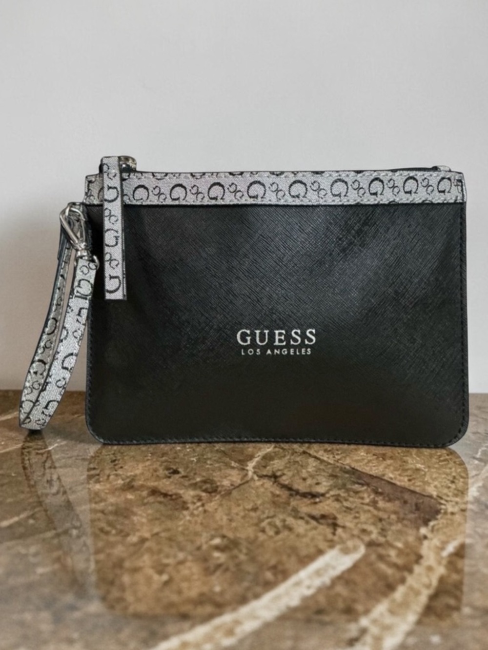 Guess Large Black Gray Wristlet Pouch